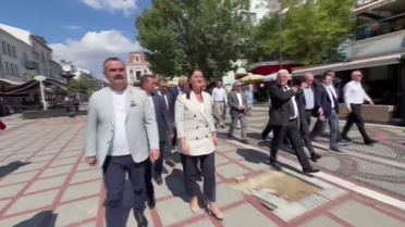 YENİ Parti milletvekilleri Edirne'de esnafın sorunlarını dinledi