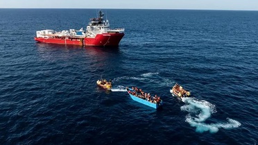 Yunanistan'da düzensiz göçmenleri taşıyan tekne battı: 1 kişi öldü, 25 kişi kayboldu