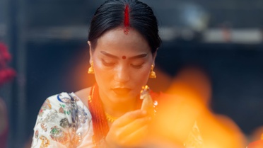 Nepal'de Teej Festivali'nde kadınlar eşlerinin sağlığı için dua etti
