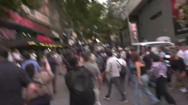 Ankara'da polis, LGBTİ+ operasyonlarını protesto etmek isteyen gruba müdahale etti