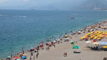 Antalya'da en önemli 5 pazarın 4'ünde turist kaybı yaşandı
