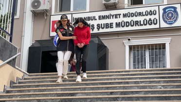 Beylikdüzü'de girdikleri evi soyan 3 kadın polisten kaçamadı