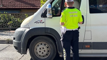 Bozkır'da okul servisleri ve çevrelerinde güvenlik denetimi yapıldı