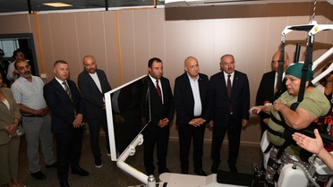 Çanakkale'de robotik yürüme rehabilitasyon ünitesi bölgede ilk kez açıldı