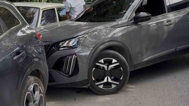 Elazığ'da 4 aracın karıştığı zincirleme kazada 8 kişi yaralandı