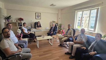 Erzincan İl Sağlık Müdürü Tekin'den 112 Başhekimi Yılmaz'a hayırlı olsun ziyareti