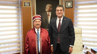 Giresun'da yılın ahisi 55 yıllık meslek hayatıyla Mustafa Özdemir oldu