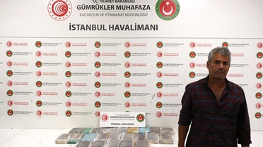 Pilot kıyafetiyle İstanbul Havalimanı'ndan kaçtı! Her yerde aranıyor