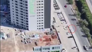 Polisten elektrikli skuterle kaçtı, dron takibiyle yakalandı! Nefes kesen anlar kamerada