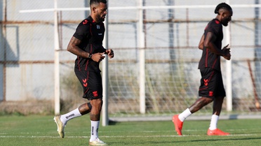 Sivasspor, Keçiörengücü deplasmanı öncesi taktik çalıştı