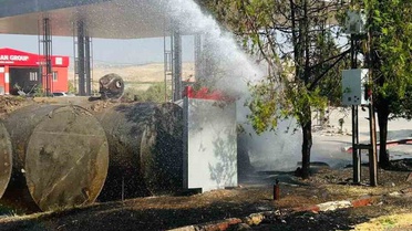 Siirt Kurtalan'da tadilattaki petrol istasyonunda yangın söndürüldü