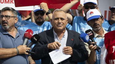 Milas'ta maden ve santral işçileri Danıştay önünde kamulaştırma davası için toplandı