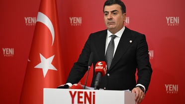 Yeni Parti Sözcüsü Emre, isim tartışmasına 'iltibas yok' diyerek yanıt verdi