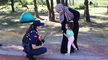 Jandarma Teğmen Nevin Saygılı, Bolu'da bir ilke imza attı: Abant Gölü Milli Parkı karakol komutanlığına atandı