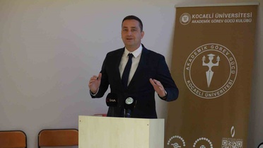 Kocaeli'de hukuk öğrencileri 14 hafta boyunca gerçek davaları inceliyor