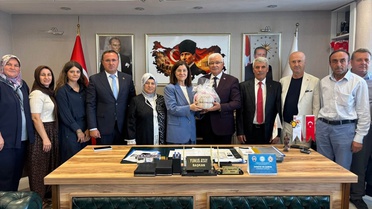 AK Parti Milletvekili Aksal, Meriç Belediye Başkanı Atay'ı ziyaret etti