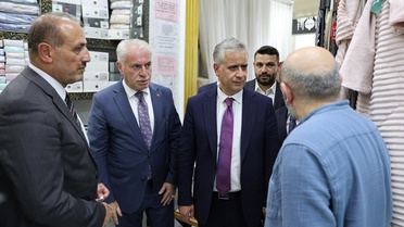 AK Parti Genel Başkan Yardımcısı Yalçın, Bayburt'ta 'Türkiye Yüzyılı Buluşmaları'nda konuştu: