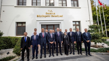 AK Parti Grup Başkanvekili Gül, Sakarya'da konuştu:
