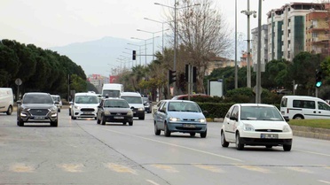 Aydın'da araç sayısı 694 bin 296'ya ulaştı, Ağustos'ta 12 bin 282 araç devredildi