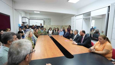 Bakan Tekin Yalova'da öğrencilerle buluştu