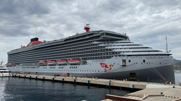 Bodrum'a Bahama bayraklı kruvaziyerle 2 bin 560 turist geldi