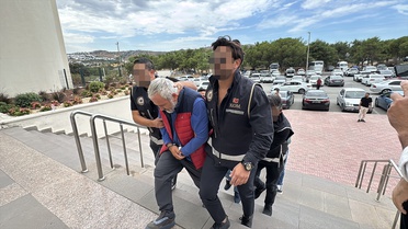Bodrum'da 'Sokaklar Güvende' operasyonunda gözaltına alınan 8 şüpheli adliyeye sevk edildi