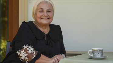 75 yaşındaki Yurdanur Altuner 30 yılı aşkın süredir devlet korumasındaki çocuklara anne oluyor
