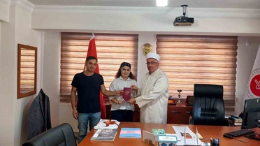 Erdek'te müftülük resmi nikah hizmetini sürdürüyor