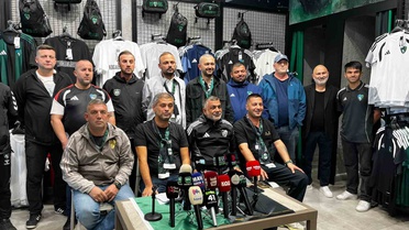 Kocaelispor taraftar derneğinden kadın taraftara yönelik pankart kararı