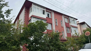 Karabük'te 3. kattan düşen Afganistanlı öğrencinin hayati tehlikesi yok