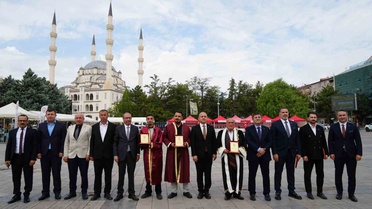 Kırıkkale'de Ahilik Haftası mehterli yürüyüş ve pilav ikramıyla kutlandı