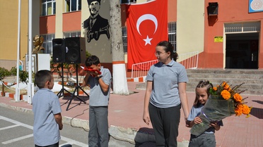 Mersin Gülnar ve Bozyazı'da İlköğretim Haftası etkinliklerle kutlandı