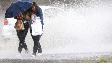Meteoroloji'den 12 ile sarı kodlu uyarı! Sel, su baskını, yıldırım tehlikesi hepsi birden gelecek