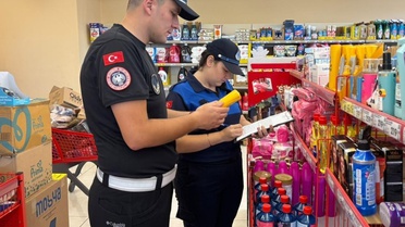 Ordu'da 19 ilçede market denetiminde tarihi geçmiş ürünler satıştan men edildi