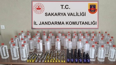 Sakarya'da 3 ilçede sahte içki operasyonu, 5 şüpheli hakkında adli işlem