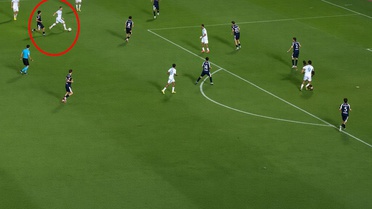 Süper Lig'in eski yıldızından takımına Avrupa'da 3 puanı getiren enfes gol