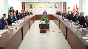Yusuf Tekin Yalova'da İl Eğitim Değerlendirme Toplantısı'na katıldı