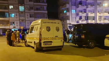 Adana'da tabancayla eski eşini öldürüp oğlunu ağır yaralayan kişi intihar etti