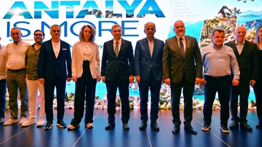 Antalya'da turizm toplantısında 170 milyar dolarlık sektör katkısı açıklandı