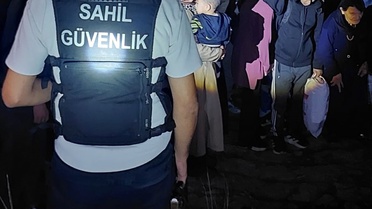 Çanakkale Eceabat'ta 7'si çocuk 29 düzensiz göçmen yakalandı