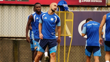 Rizespor'un golcüsü Sowe, Göztepe deplasmanı öncesi iç saha hedefini açıkladı