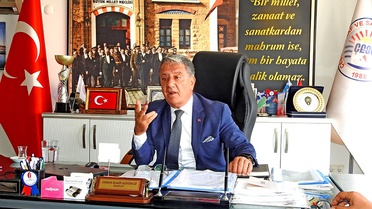 Çeşme esnafı kısa sezonda artan giderlerle ayakta kalmaya çalışıyor