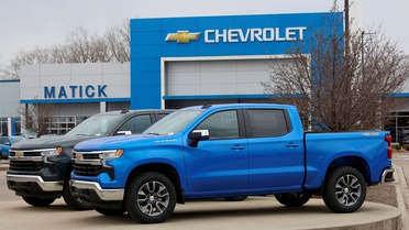 GM yeni Silverado ve Sierra'da dizel ısrarını sürdürüyor