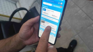 Hesabına gelen 83 bin liranın sahibini arıyor