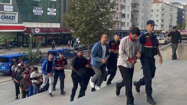 Tekirdağ Çerkezköy merkezli yasa dışı bahis operasyonunda 14 şüpheli gözaltına alındı
