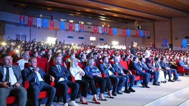Kahramanmaraş'ta şiir finalinde birinciler Balıkesir ve Çorum'dan çıktı