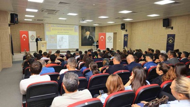 Muğla'da kitap okuma alışkanlığı semineri, Turan 50 yıllık birikimini paylaştı