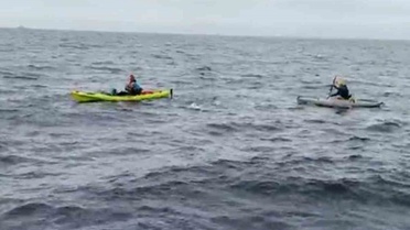 Ece Demir, Catalina Kanalı'nı yüzerek geçen en genç Türk sporcu oldu