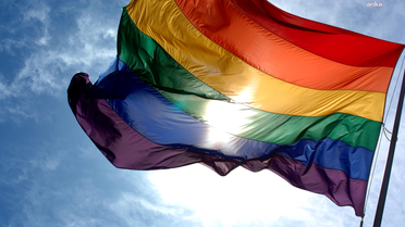 LGBTİ+ operasyonları dünya basınında, Avrupa Komisyonu endişeli