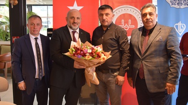 Giresun İl Müftüsü Selçuk Kılıçbay, Bolu'ya atanmadan önce veda programında teşekkür etti